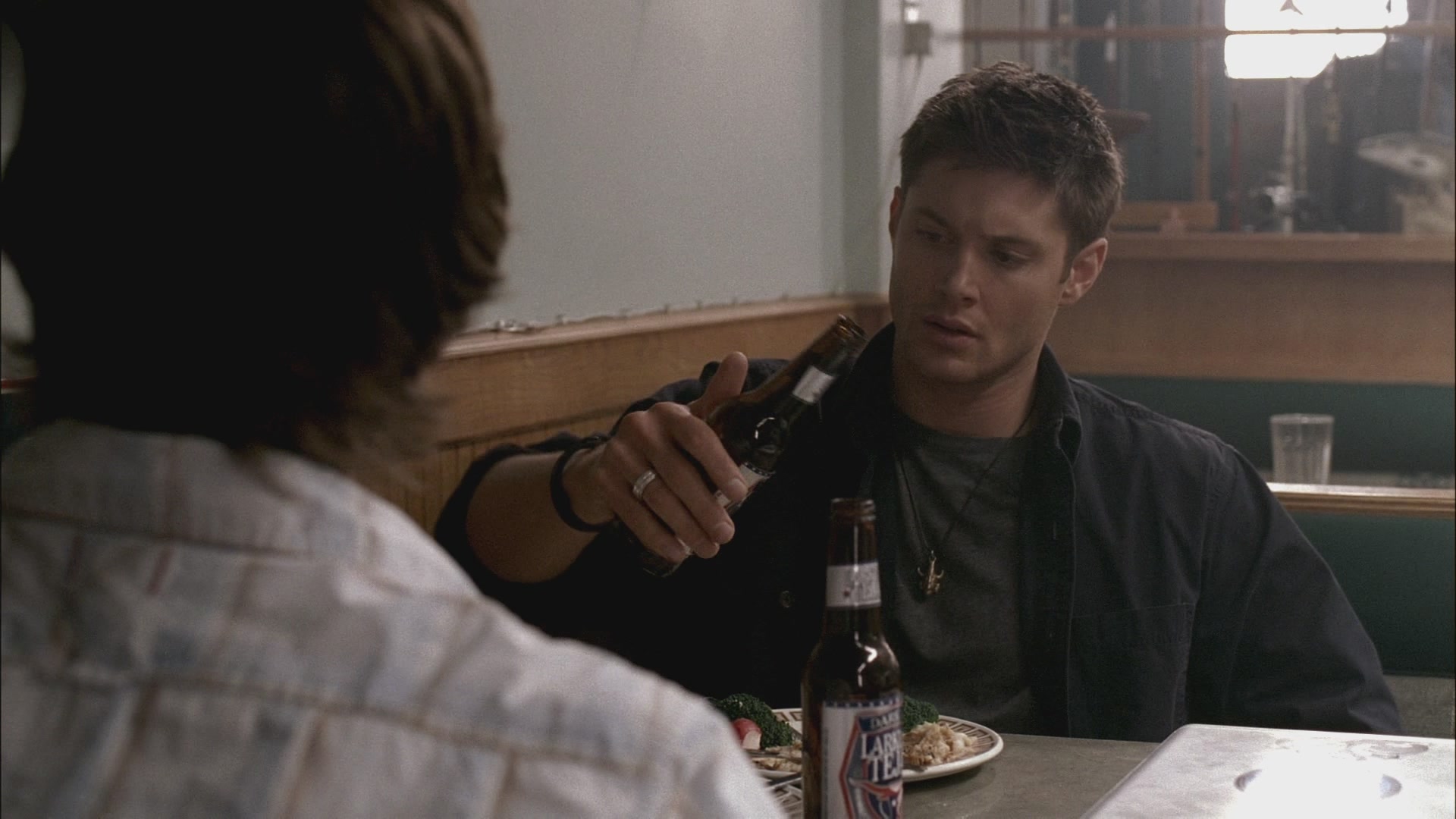 https://thewinchesterfamilybusiness.com/wp-content/CaptionThis/2023/SPN_01x17.jpg